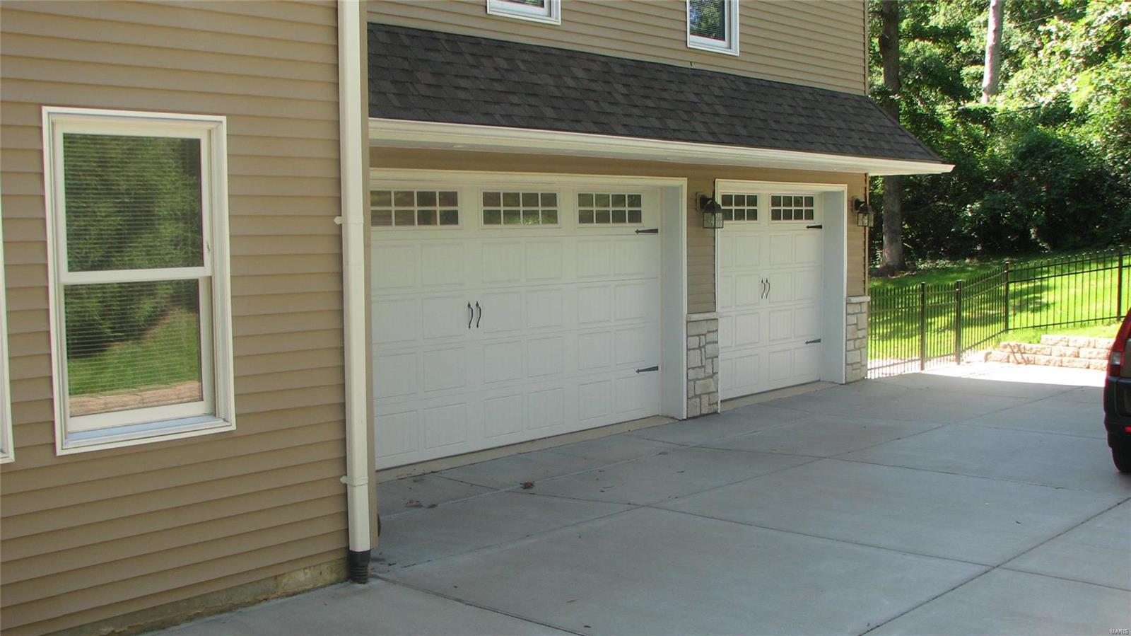 12505 Robyn Road Sunset Hills, MO 63127 - Photo 57 of 62 Gallery Image 57