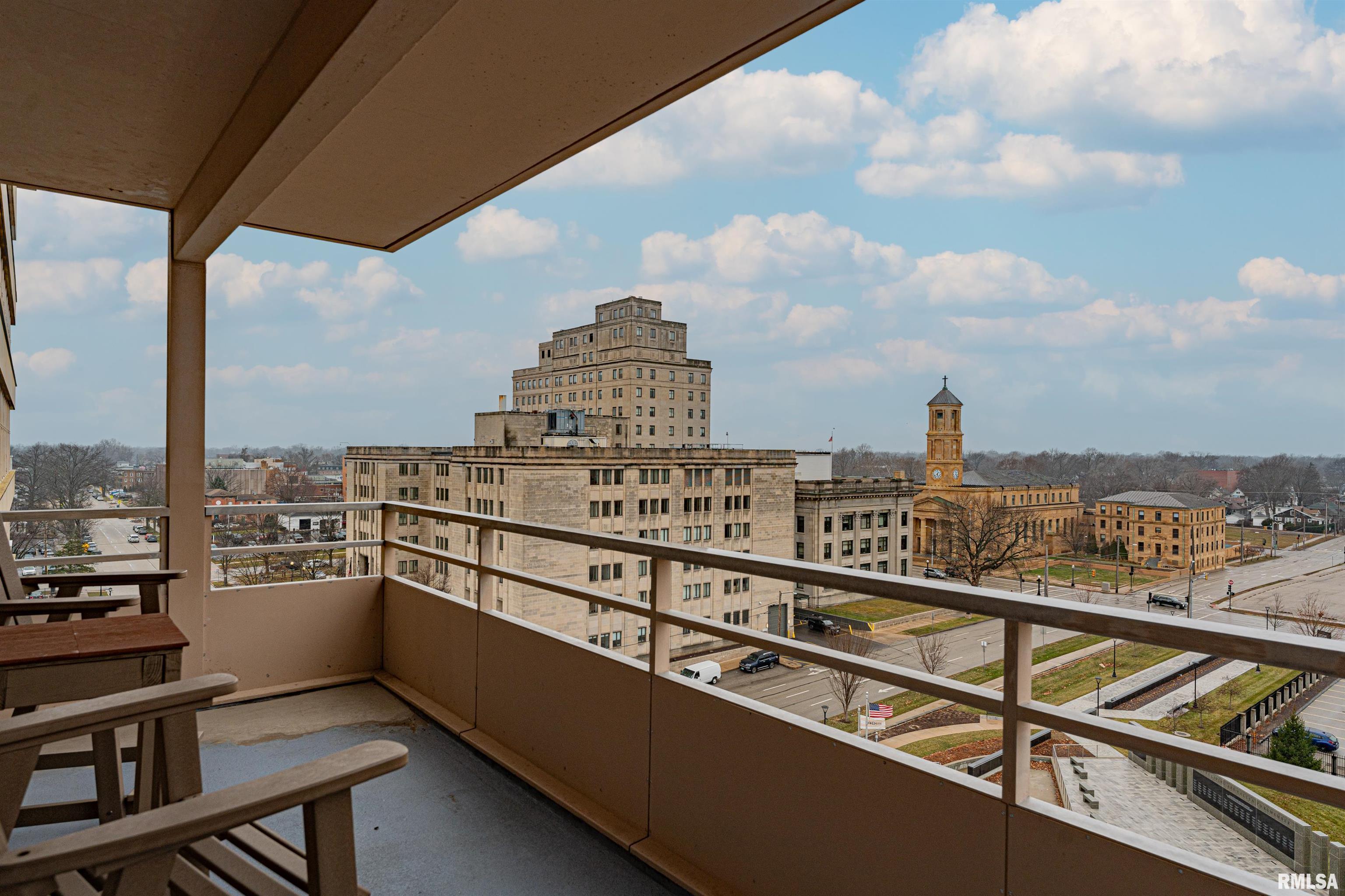 718 South 7th Street, Unit 904 Springfield, IL 62703 - Photo 28 of 34 Gallery Image 28