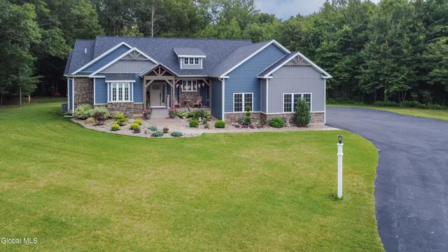 $769,990 | 2794 West Lydius Street, Schenectady, NY 12306