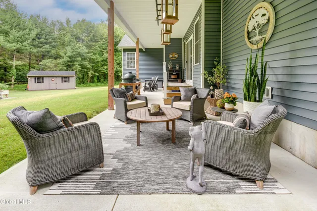 $769,990 | 2794 West Lydius Street, Schenectady, NY 12306