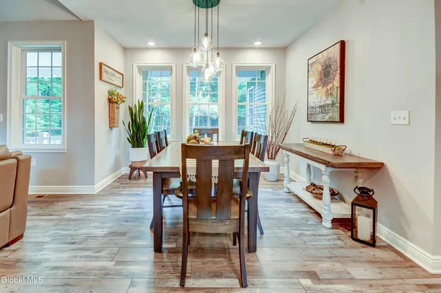 $769,990 | 2794 West Lydius Street, Schenectady, NY 12306