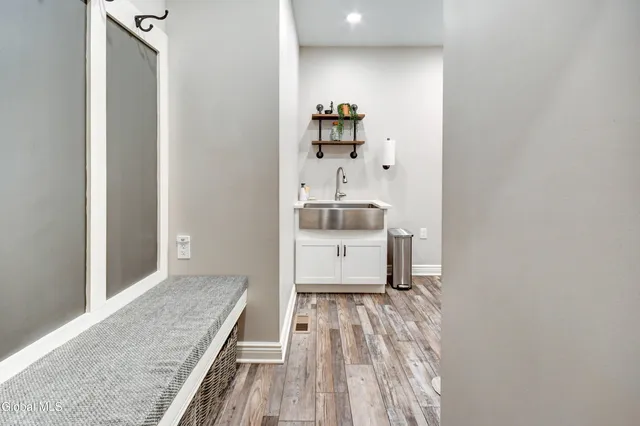 $769,990 | 2794 West Lydius Street, Schenectady, NY 12306