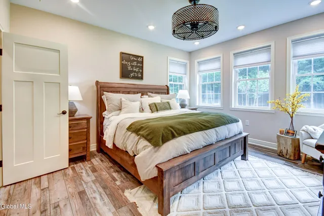 $769,990 | 2794 West Lydius Street, Schenectady, NY 12306