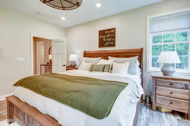 $769,990 | 2794 West Lydius Street, Schenectady, NY 12306