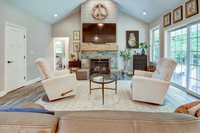 $769,990 | 2794 West Lydius Street, Schenectady, NY 12306