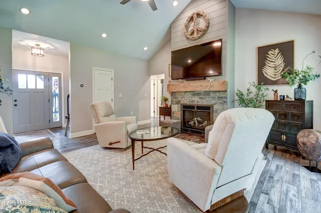 $769,990 | 2794 West Lydius Street, Schenectady, NY 12306