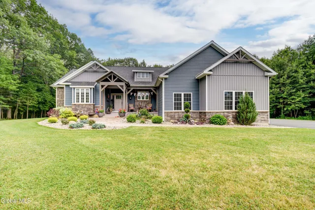 $769,990 | 2794 West Lydius Street, Schenectady, NY 12306