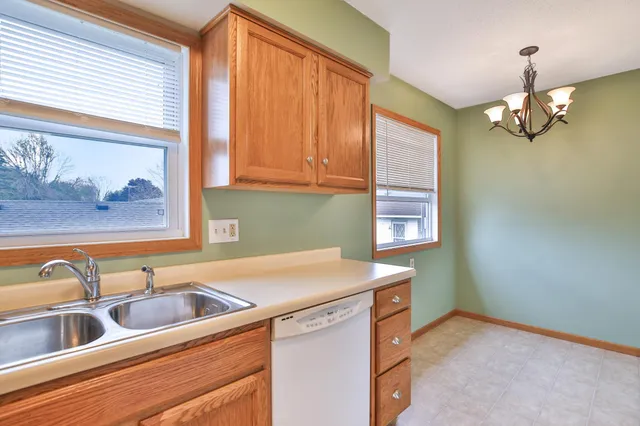 $139,900 | 501 Shady Lane, West Concord, MN 55985