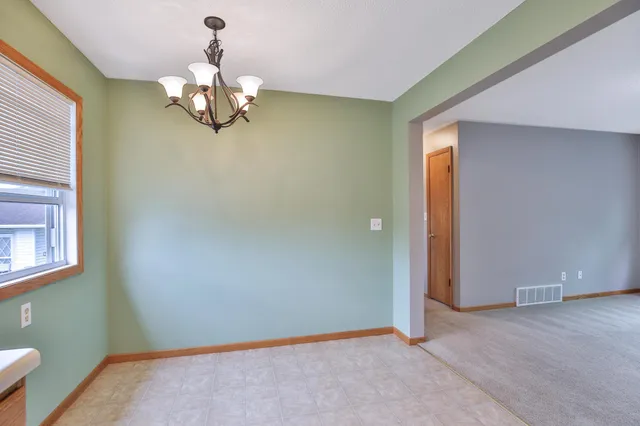 $139,900 | 501 Shady Lane, West Concord, MN 55985