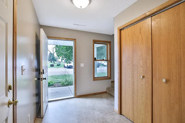 $139,900 | 501 Shady Lane, West Concord, MN 55985