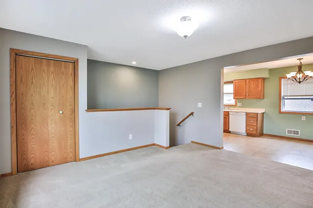 $139,900 | 501 Shady Lane, West Concord, MN 55985