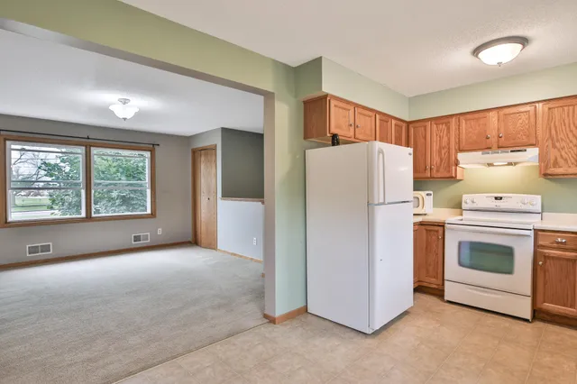 $139,900 | 501 Shady Lane, West Concord, MN 55985