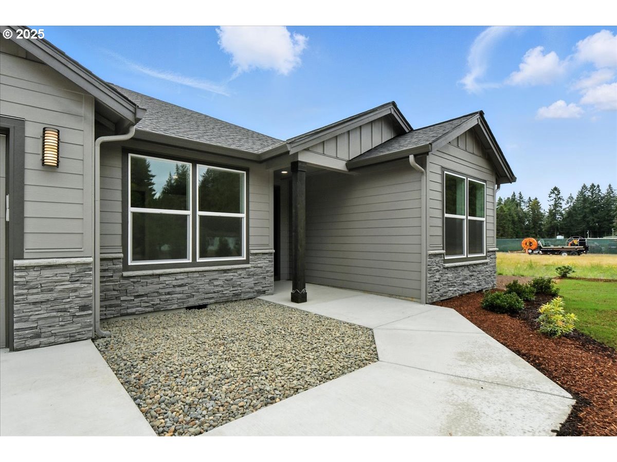 121 Gassman Road Castle Rock, WA 98611 - Photo 26 of 29 Gallery Image 26