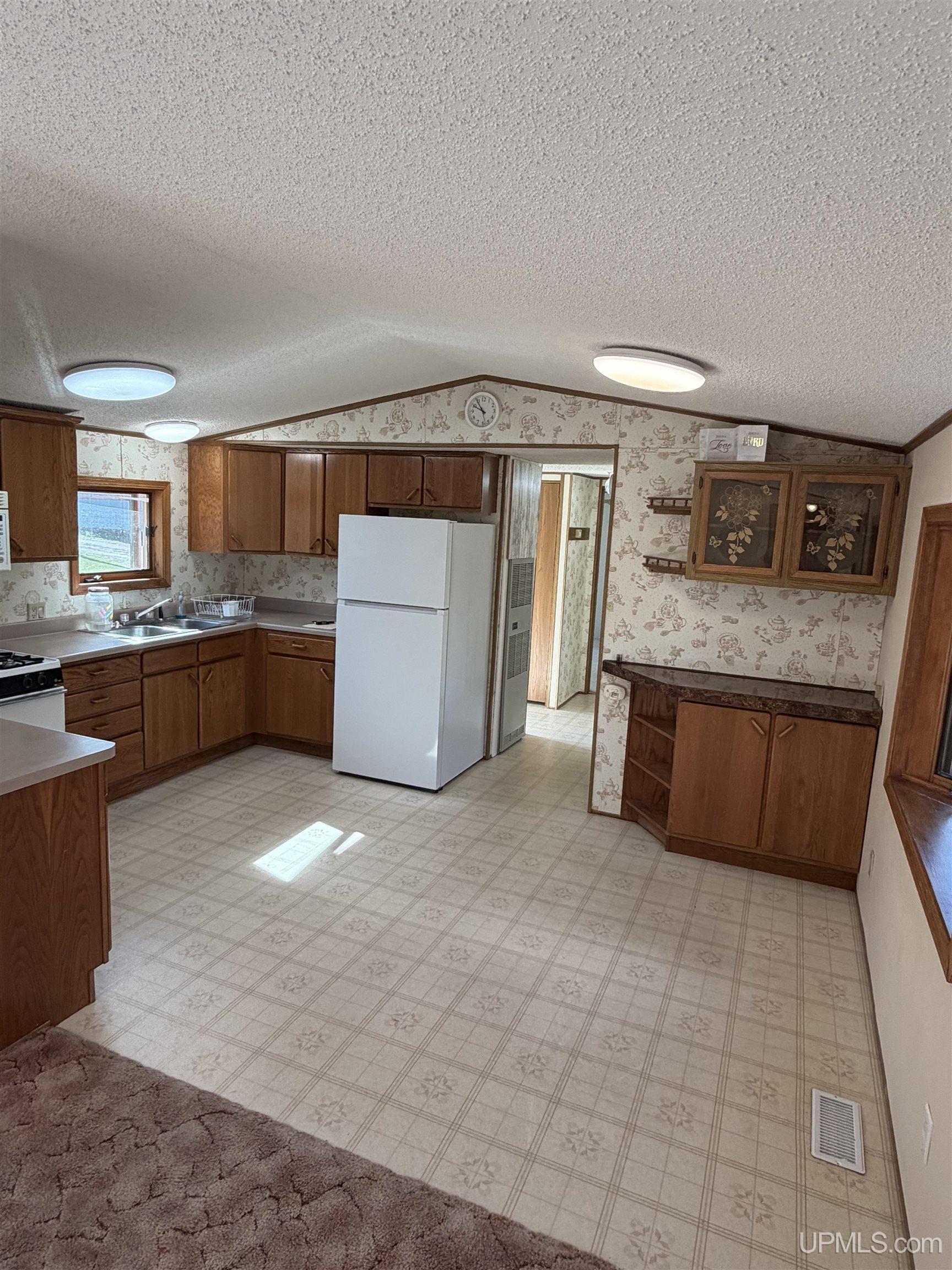 N9165 Deerton Road Deerton, MI 49822 - Photo 17 of 37