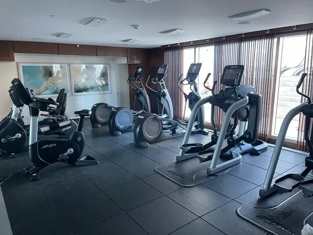 $3,200 | 325 South Biscayne Boulevard, Unit 3716, Miami, FL 33131