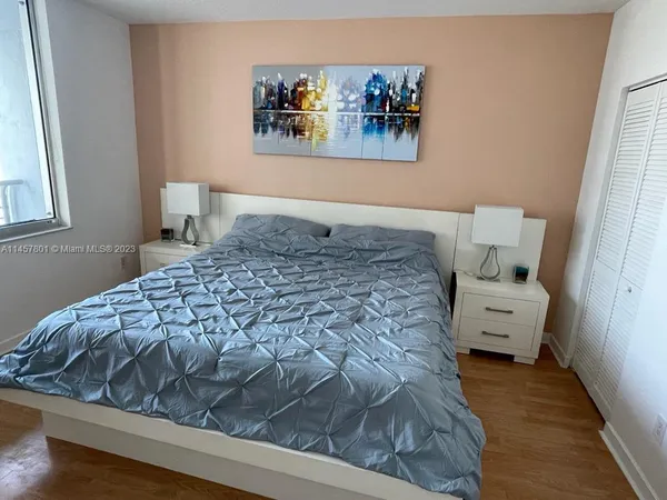 $3,150 | 325 South Biscayne Boulevard, Unit 3716, Miami, FL 33131