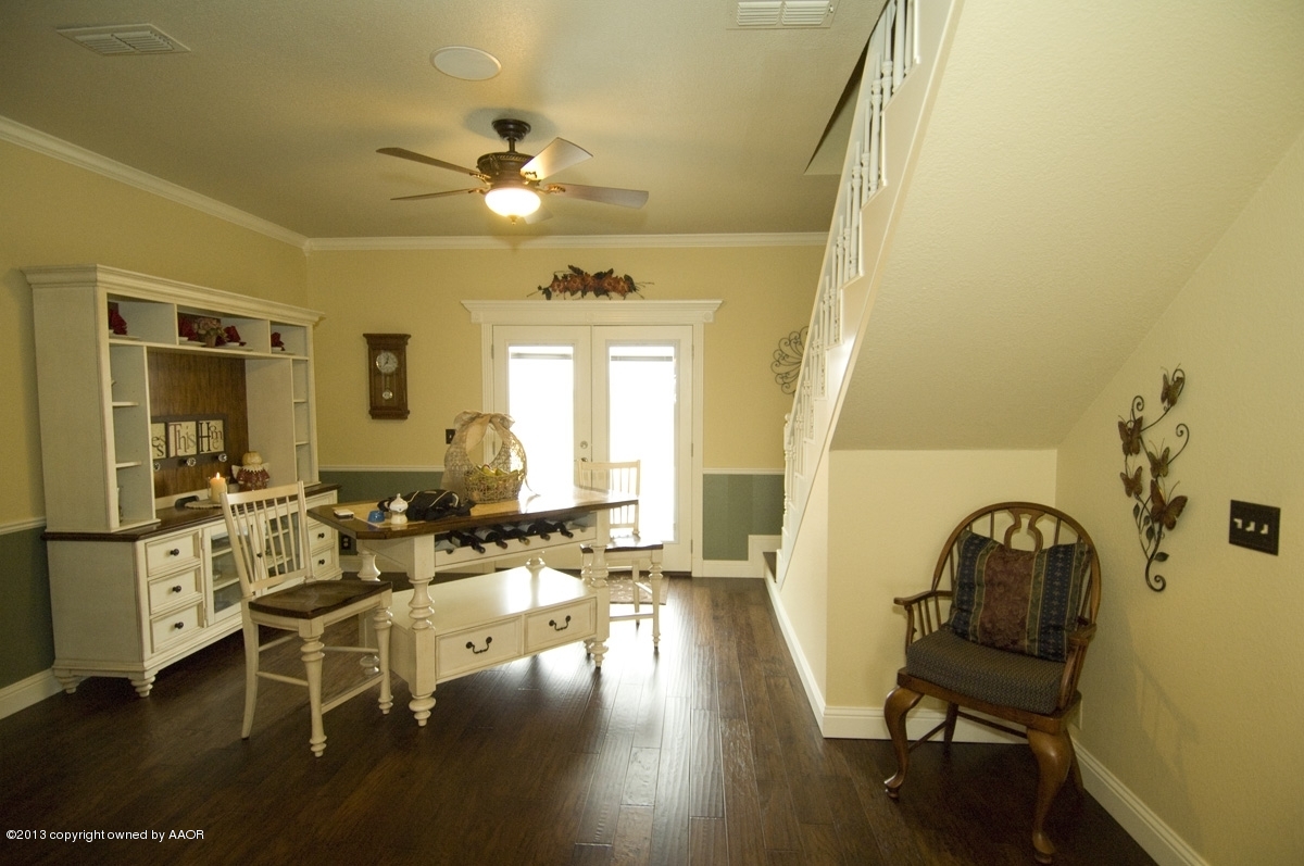 17251 White Wing Road Canyon, TX 79015 - Photo 13 of 55 breakfast nook view 2