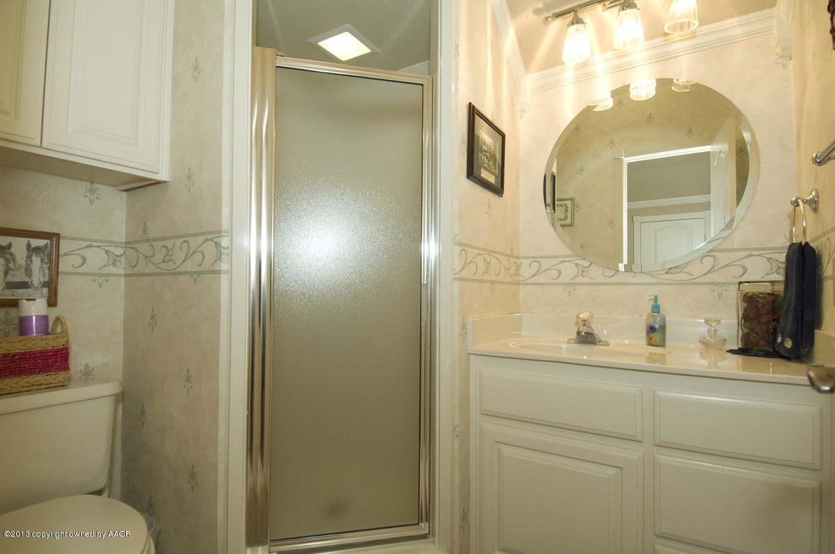 17251 White Wing Road Canyon, TX 79015 - Photo 31 of 55 bathroom 4 view 1