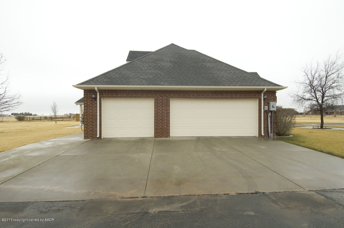 17251 White Wing Road Canyon, TX 79015 - Photo 48 of 55 garage view 4