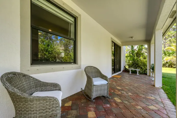 $1,000,000 | 4540 Southwest Scrub Pine Terrace, Palm City, FL 34990