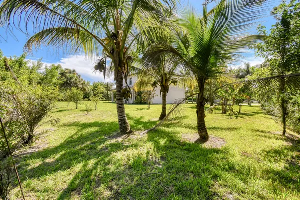 $1,000,000 | 4540 Southwest Scrub Pine Terrace, Palm City, FL 34990