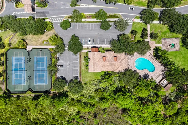 $1,000,000 | 4540 Southwest Scrub Pine Terrace, Palm City, FL 34990