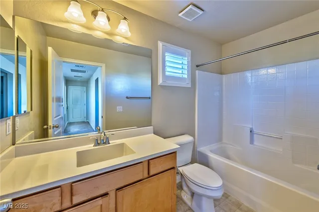 $2,150 | 6663 Gentle Cloud Court, Las Vegas, NV 89148