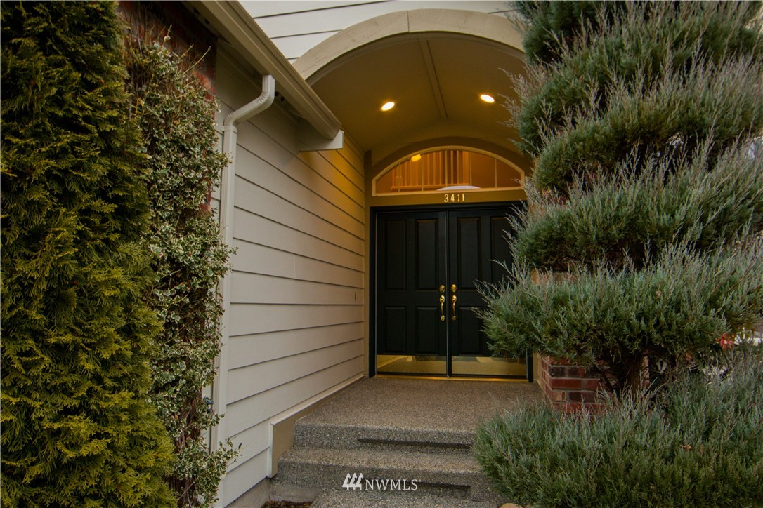 3411 174th Place Southeast Bothell, WA 98012 - Photo 2 of 25