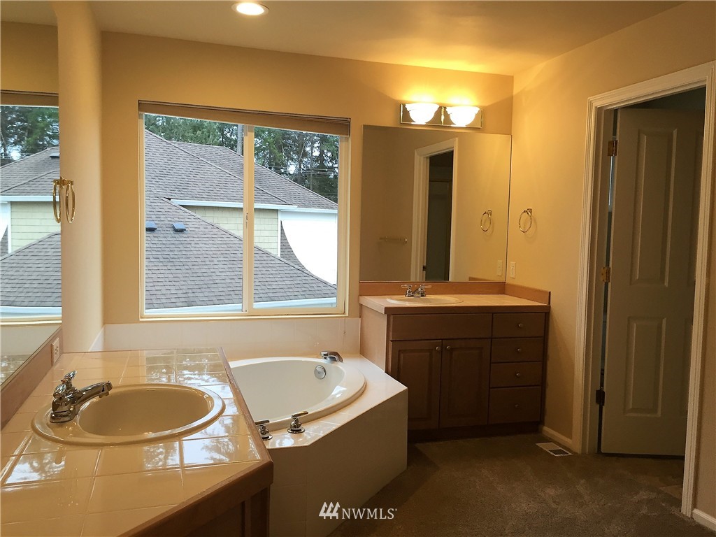 3411 174th Place Southeast Bothell, WA 98012 - Photo 17 of 25