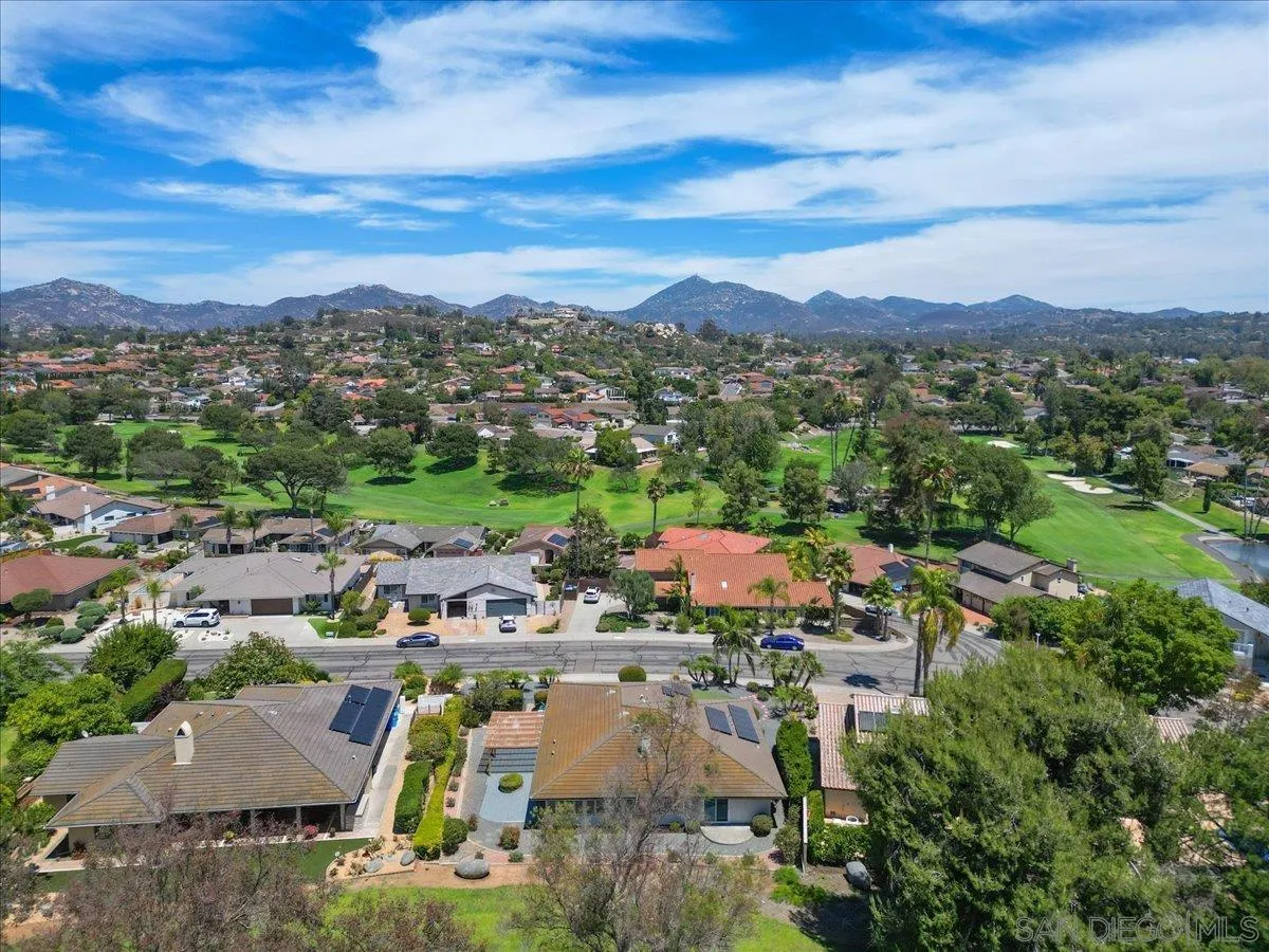 12384 Grandee Road San Diego, CA 92128 - Photo 43 of 48