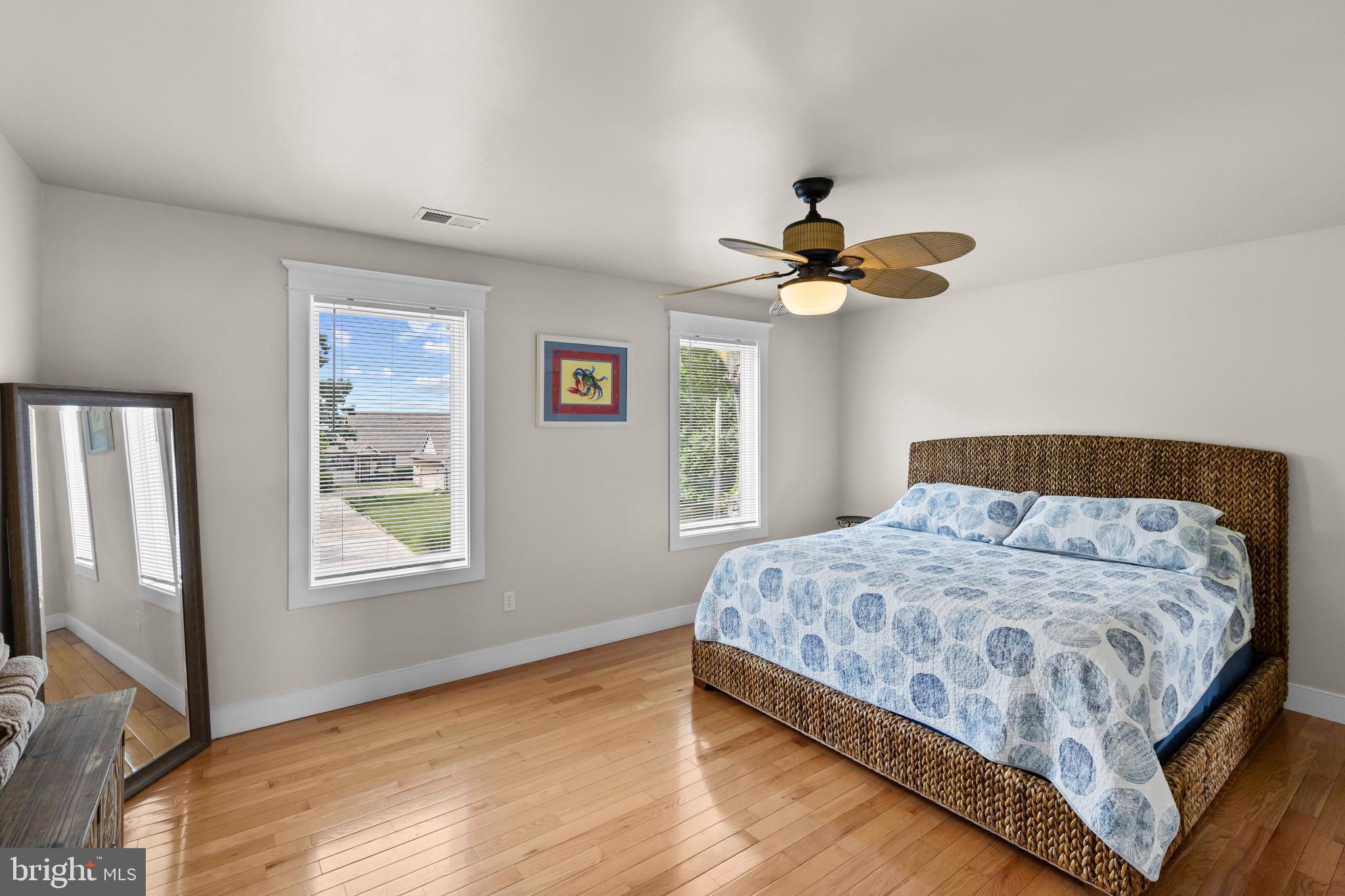 3733 Thomas Point Road Annapolis, MD 21403 - Photo 35 of 46 Bedroom #2