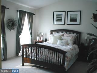 5 Hillside Road Royersford, PA 19468 - Photo 4 of 6 Gallery Image 4