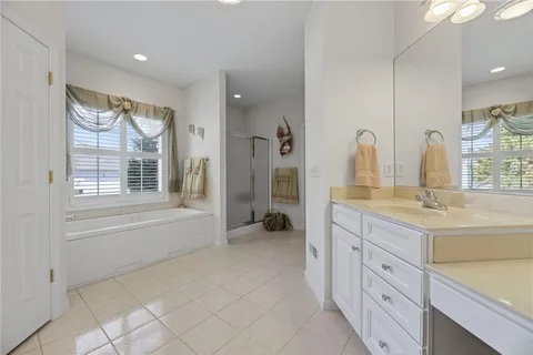 $1,250,000 | 25 Southern View Drive, Narragansett, RI 02882