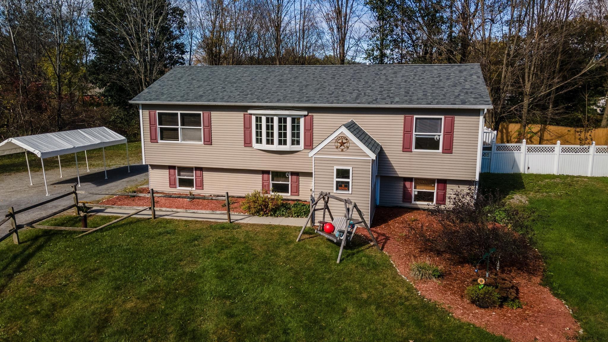 10 Spring Valley Lane Cambridge, NY 12816 - Photo 5 of 42 Photo 5