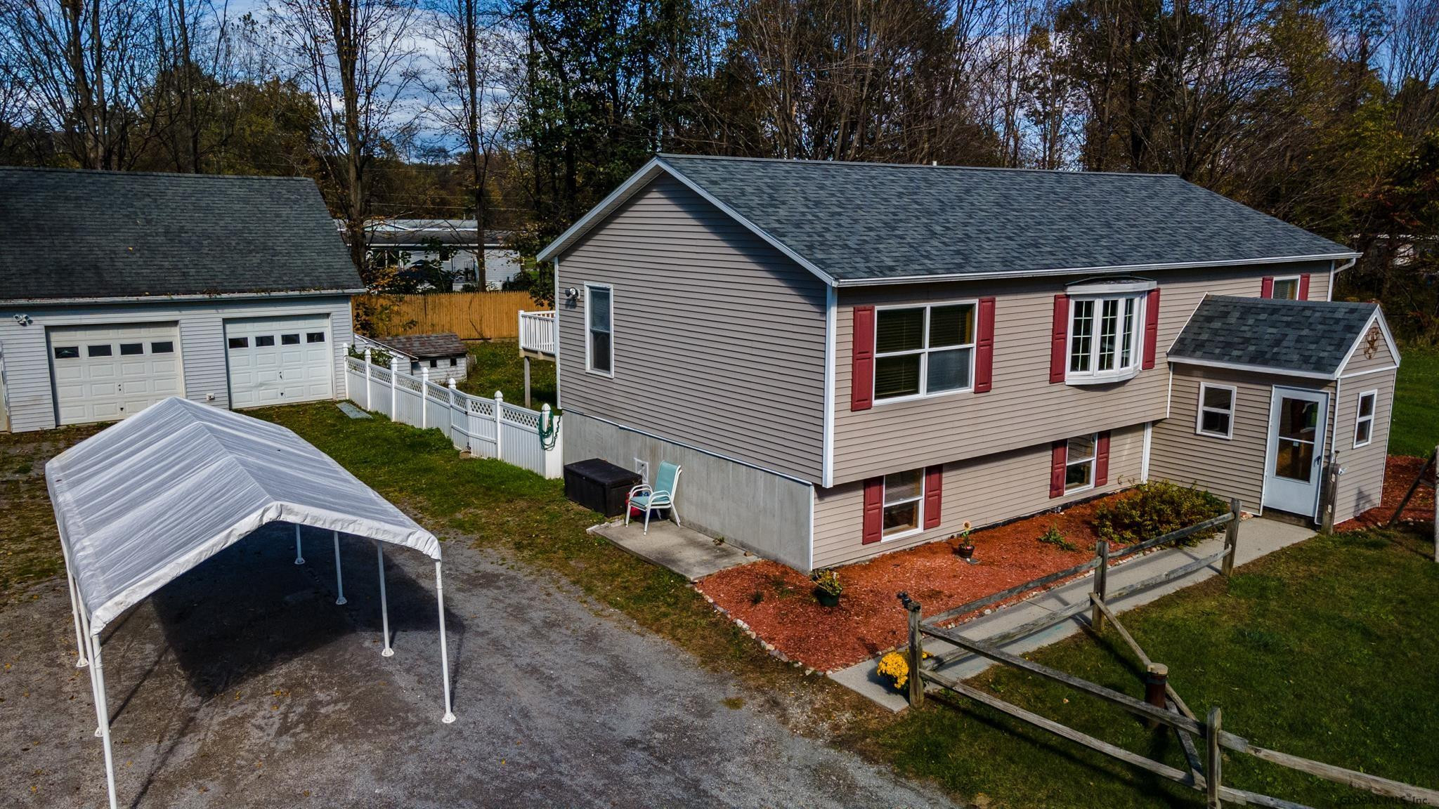 10 Spring Valley Lane Cambridge, NY 12816 - Photo 6 of 42 Photo 6