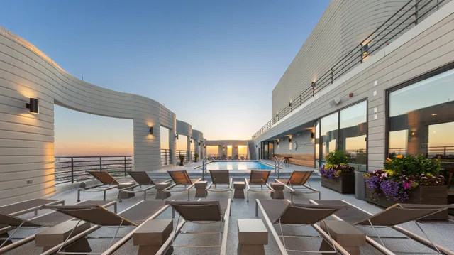 $7,850 | 1730 North Clark Street, Unit 102, Chicago, IL 60614