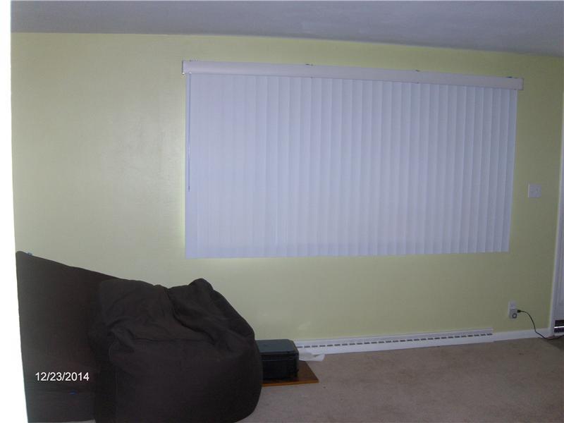 31 Devils Den Road Burgettstown, PA 15021 - Photo 12 of 17 Living Room. Living room on 1 bedroom unit