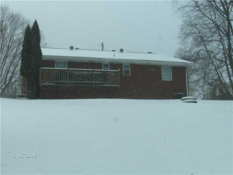 31 Devils Den Road Burgettstown, PA 15021 - Photo 15 of 17 Exterior Back.