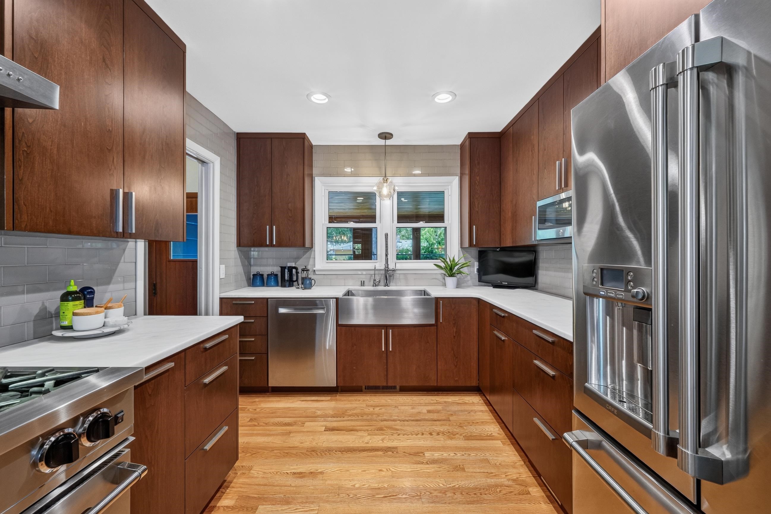 526 Woodside Terrace Madison, WI 53711 - Photo 19 of 66