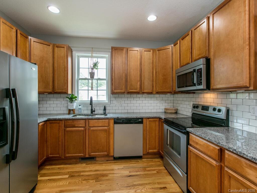 268 Jones Road Fletcher, NC 28732 - Photo 11 of 32 Gallery Image 11