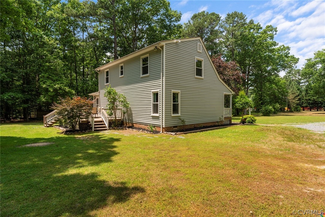 13571 Bailey Bridge Road Midlothian, VA 23112 - Photo 34 of 46 a view of a house with a yard and sitting area