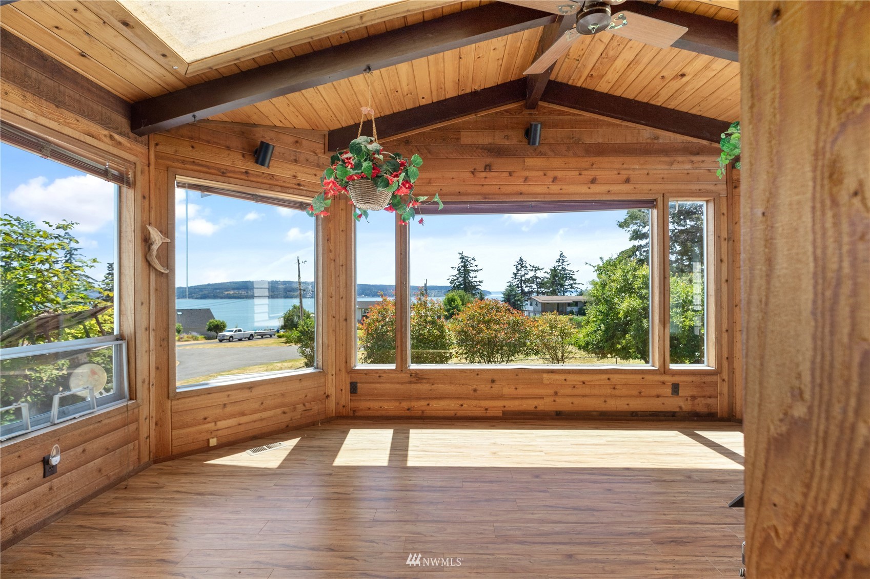 2051 Polnell Heights Road Oak Harbor, WA 98277 - Photo 10 of 35 Gallery Image 10
