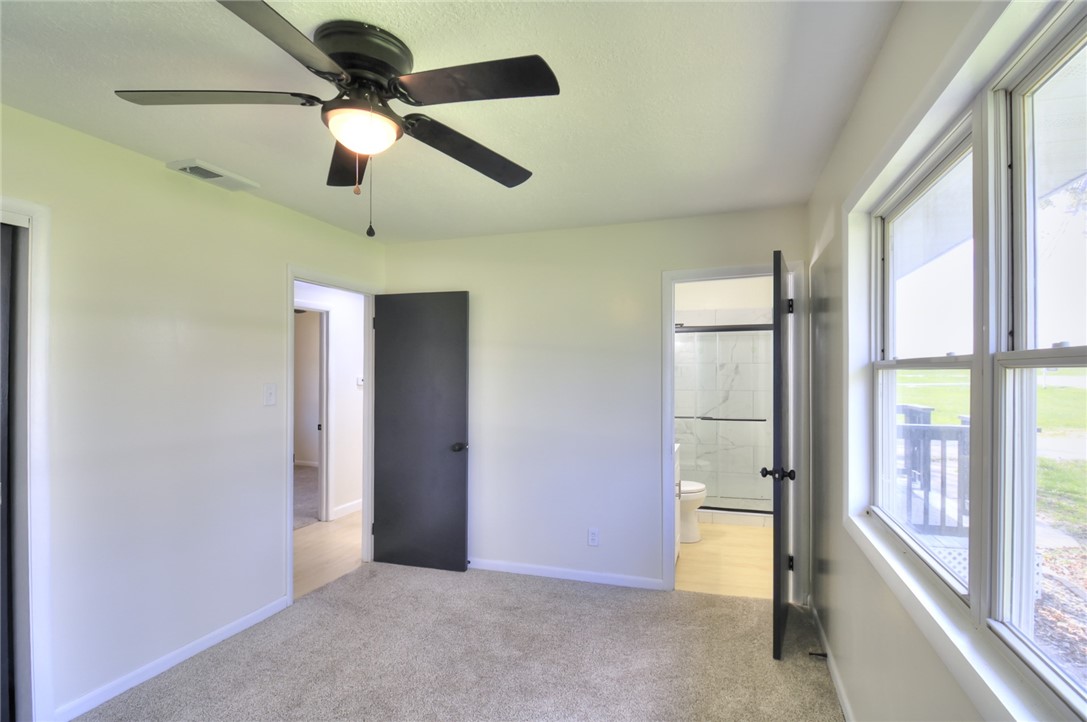 2528 File Drive Decatur, IL 62521 - Photo 11 of 23