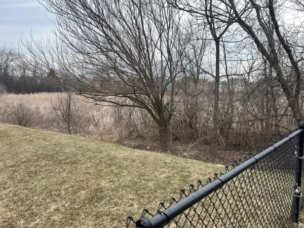 $549,000 | 1656 Normandy Woods Court, Grayslake, IL 60030
