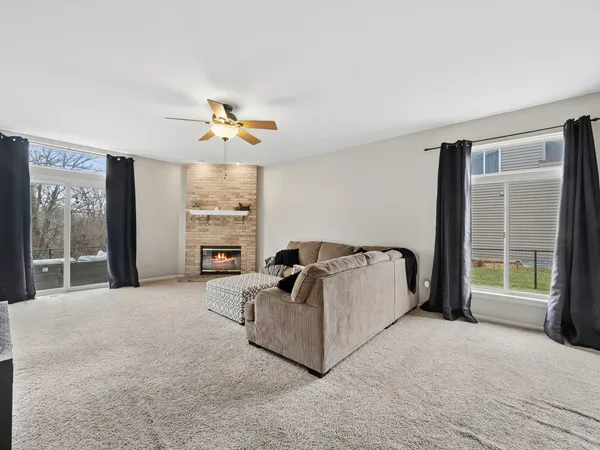 $549,000 | 1656 Normandy Woods Court, Grayslake, IL 60030