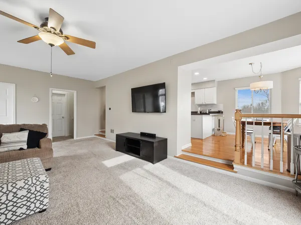 $549,000 | 1656 Normandy Woods Court, Grayslake, IL 60030