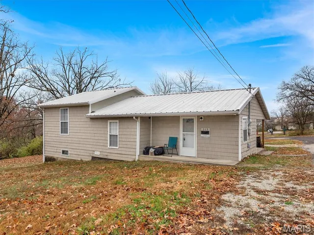 $159,000 | 315 West Oak Street, St. Clair, MO 63077