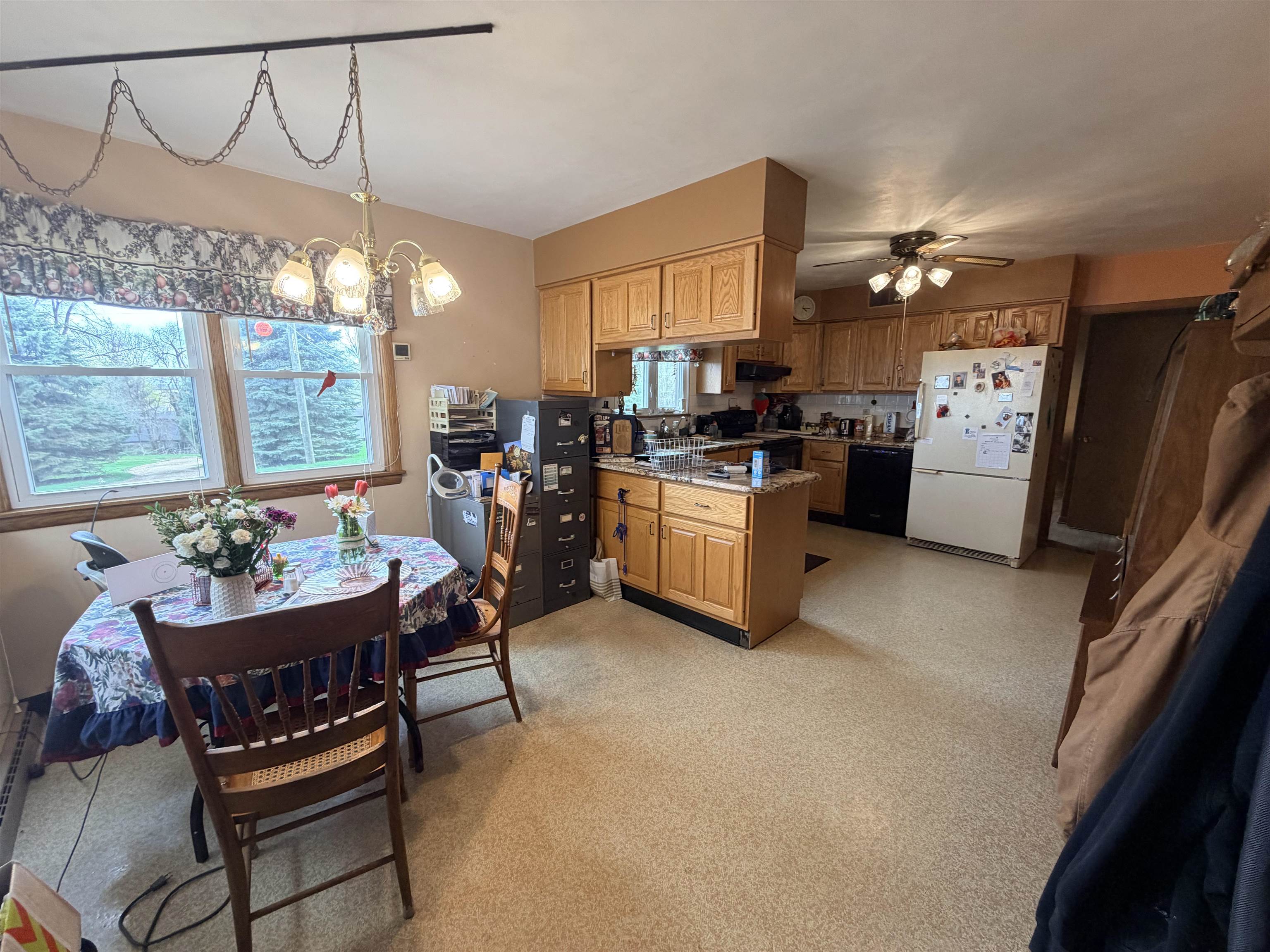 2280 South Rock City Road Ridott, IL 61067 - Photo 18 of 59