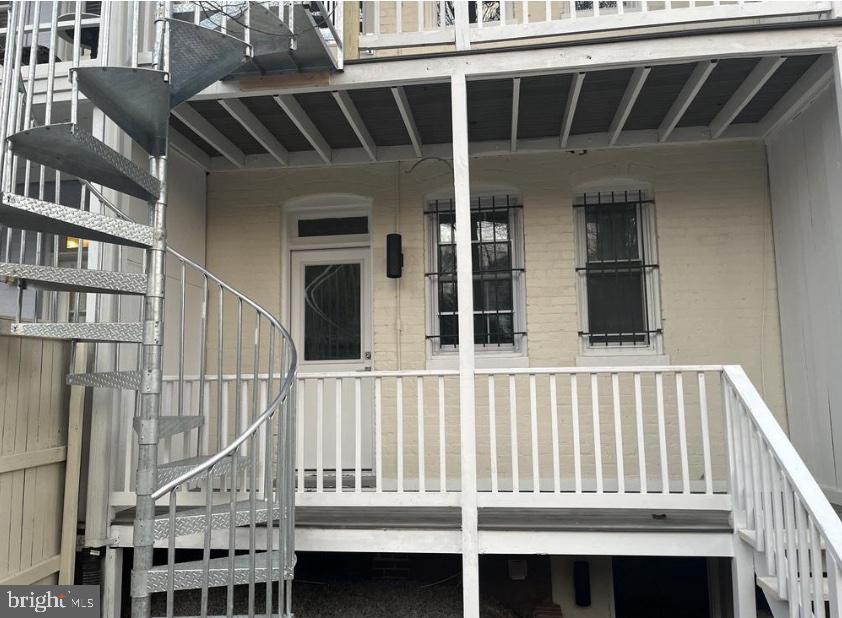 1664 Avon Place Northwest, Unit A Washington, DC 20007 - Photo 15 of 26 Private rear deck.