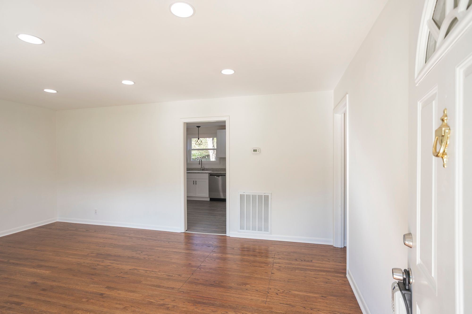912 Allen Road Nashville, TN 37214 - Photo 3 of 29 Gallery Image 3